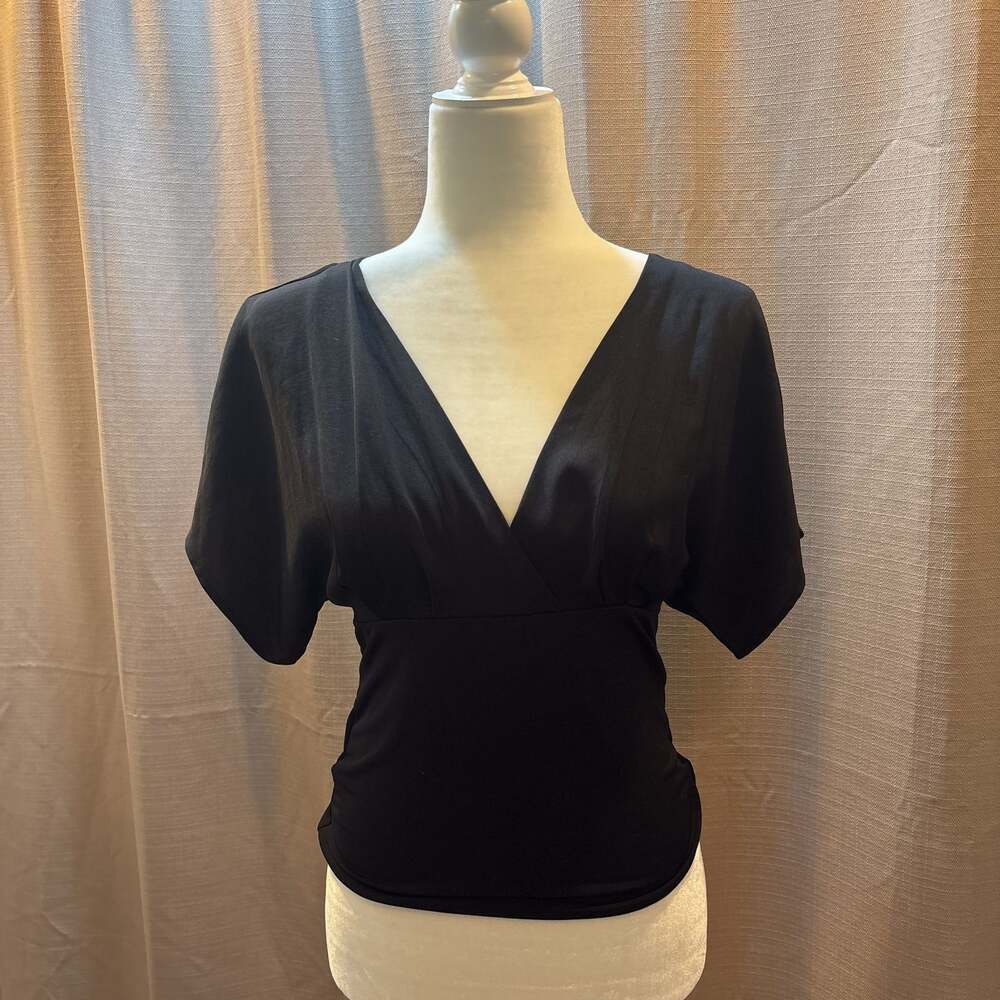 Banana Republic Tie-Back Women's Size Large V-Neck Black NWT